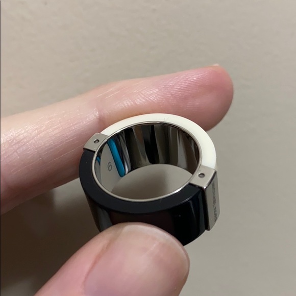 Michael Kors Ring Size 6 - Picture 2 of 4